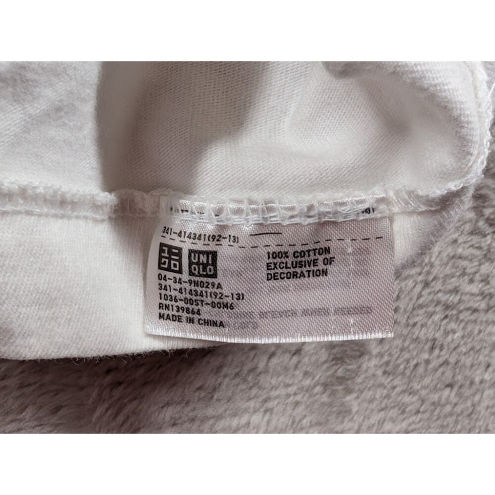 KAWS x Sesame Street x Uniqlo UT Tee MEDIUM White Big Bird Elmo Cookie Monster - Picture 4 of 8